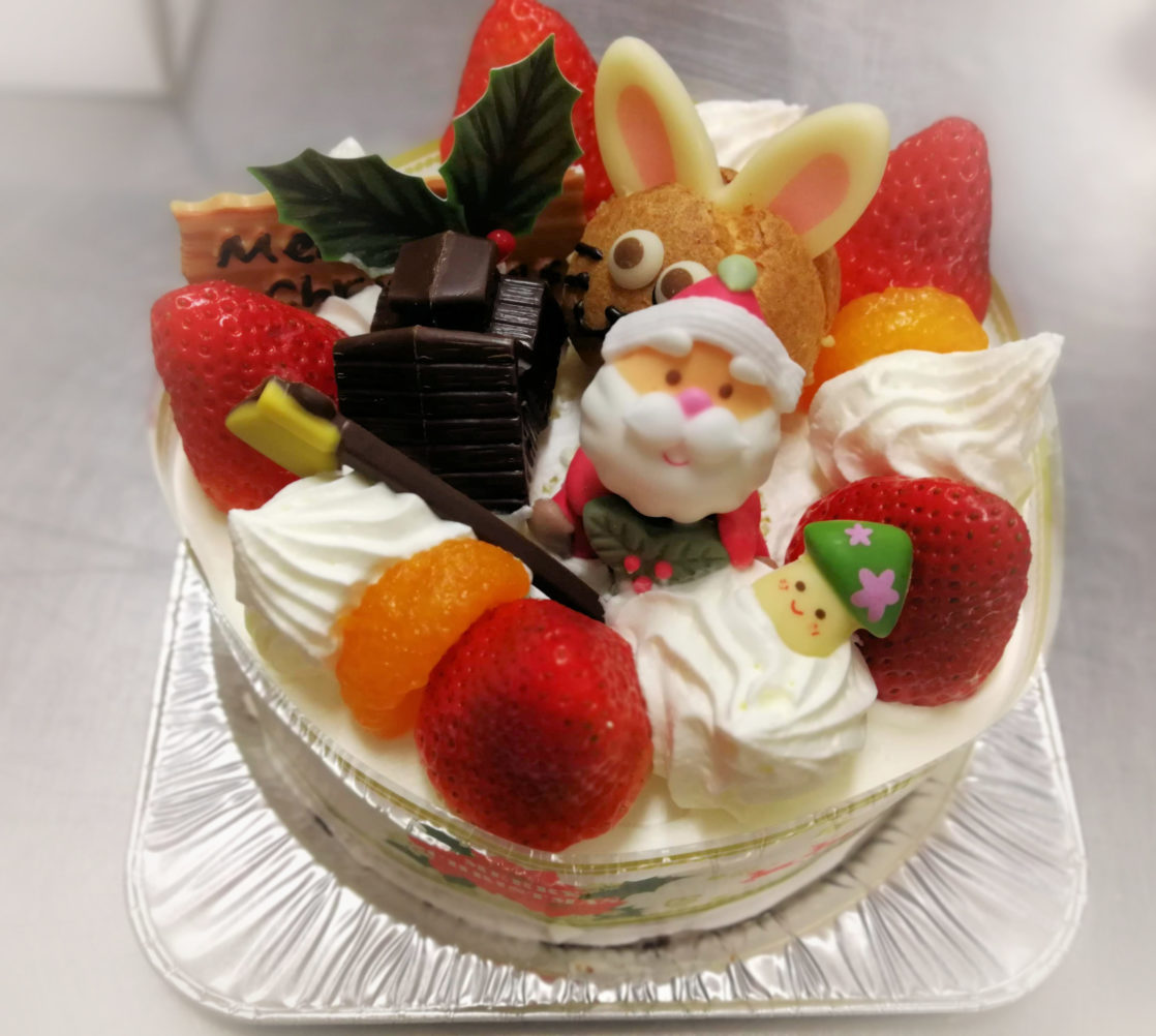 クリスマスケーキのご予約承り中です